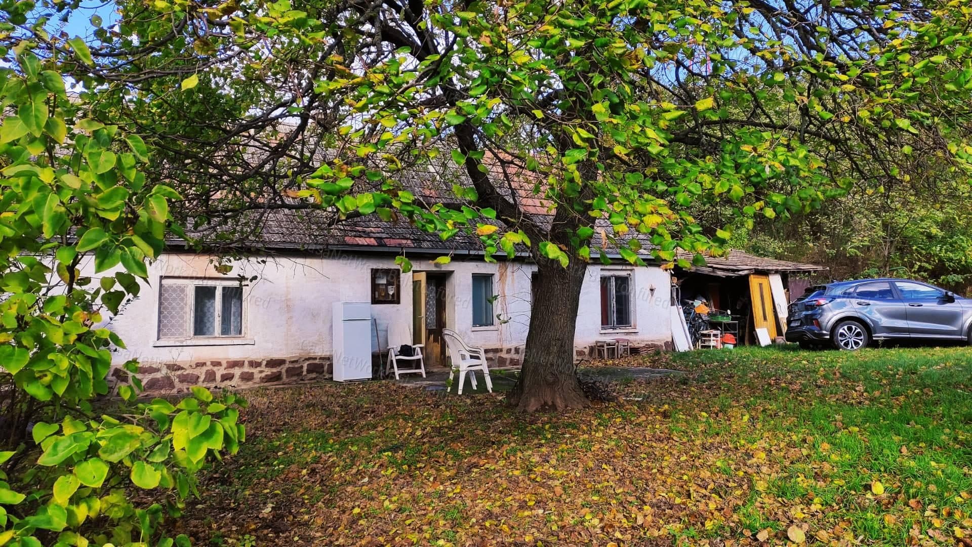 Einfamilienhaus in bester Lage auf Balatonalmádi
